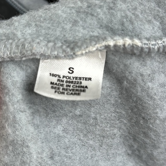 Magellan Outdoors Gray Full Zip Fleece Women's Jacket Size Small - Picture 6 of 7